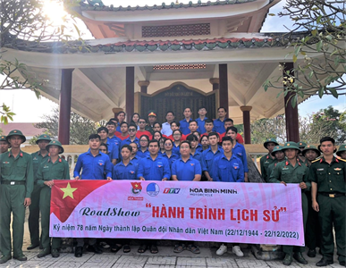 Sư đoàn 5 nhiều hoạt động sôi nổi kỷ niệm Ngày Thành lập QĐND Việt Nam