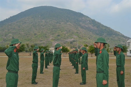 Tháng đầu trong quân ngũ chiến sĩ mới trưởng thành từ nhận thức cũng như hoạt động quân sự