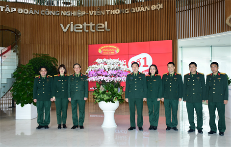 Trung tướng Trần Hoài Trung thăm, chúc Tết các cơ quan, doanh nghiệp Quân đội tại Thủ đô Hà Nội