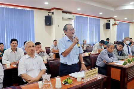 Ban Chỉ huy Quân sự quận Tân Phú họp mặt chức sắc, chức việc tôn giáo