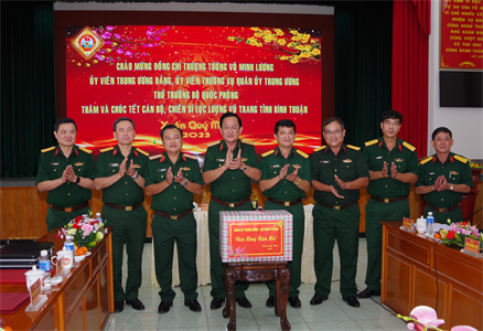Thượng tướng Võ Minh Lương, Ủy viên Trung ương Đảng, Thứ trưởng Bộ Quốc phòng chúc tết LLVT tỉnh Bình Thuận