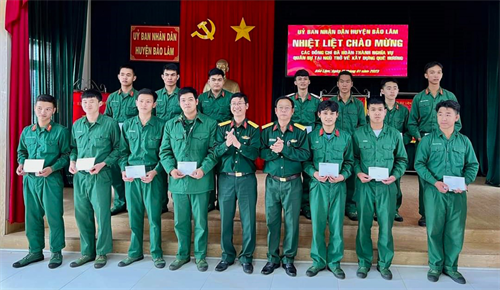 Thành phố Bảo Lộc đón quân nhân hoàn thành nghĩa vụ quân sự trở về địa phương