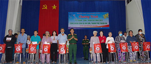 LLVT tỉnh Bình Dương đón xuân “vui tươi, lành mạnh, an toàn, tiết kiệm và sẵn sàng chiến đấu cao”