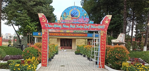 Rực rỡ sắc hoa xuân ở Lữ đoàn 77