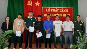 Huyện Đức Trọng, tỉnh Lâm Đồng phát lệnh gọi công dân nhập ngũ