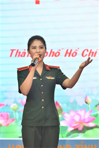 Ca sĩ Tạ Hương Lan nỗ lực hoàn thiện bản thân để chinh phục khán giả