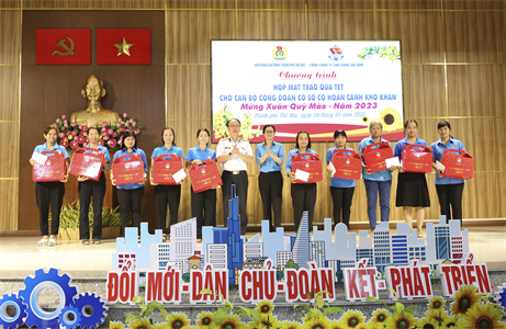 Tổng công ty Tân cảng Sài Gòn tổ chức chương trình “Tết yêu thương” tại TP. Thủ Đức