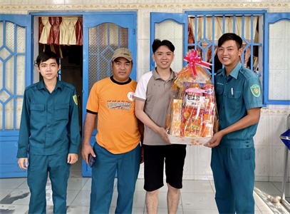 Tuổi trẻ huyện Bến Lức, tỉnh Long An háo hức chờ ngày lên đường nhập ngũ