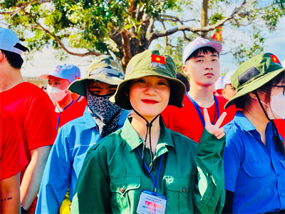 Háo hức ngày hội tòng quân