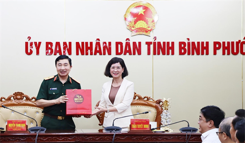 Tập đoàn Viettel giúp tỉnh Bình Phước đẩy nhanh chuyển đổi số