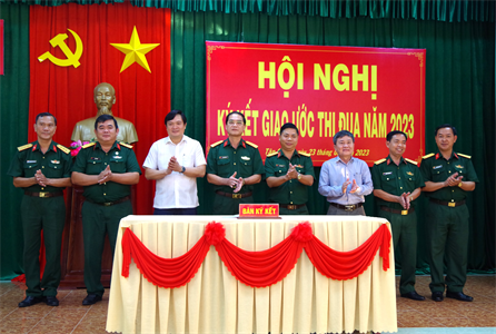Cụm thi đua Ban CHQS huyện, thị xã biên giới tỉnh Tây Ninh ký kết giao ước thi đua năm 2023