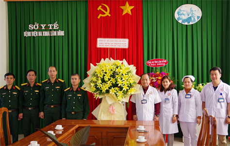 Bộ Chỉ huy Quân sự tỉnh Lâm Đồng chúc mừng Ngày Thầy thuốc Việt Nam