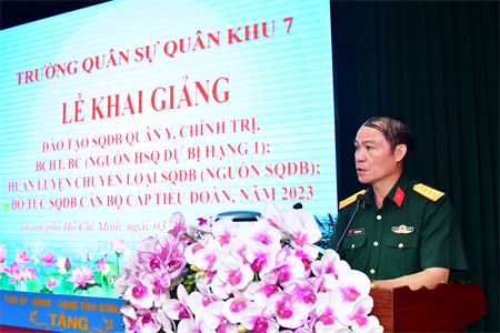 Trường Quân sự Quân khu 7 khai giảng đào tạo Sĩ quan dự bị năm 2023