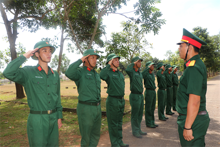 Một tháng quân ngũ của chiến sĩ mới Trung đoàn 201