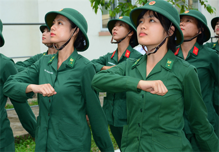 Nữ tân binh quyết tâm huấn luyện tốt