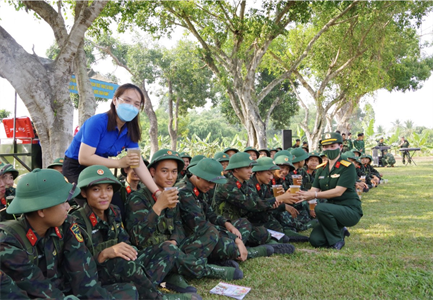 Sư đoàn 5 “Tiếp sức mùa huấn luyện”