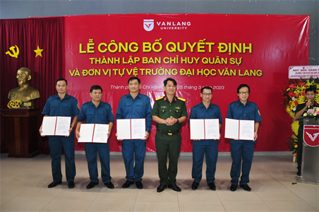 Trường Đại học Văn Lang thành lập Ban Chỉ huy quân sự.