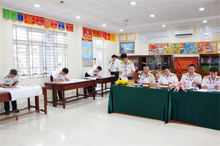 Vùng 2 Hải quân hội thi công tác tham mưu, đề xuất