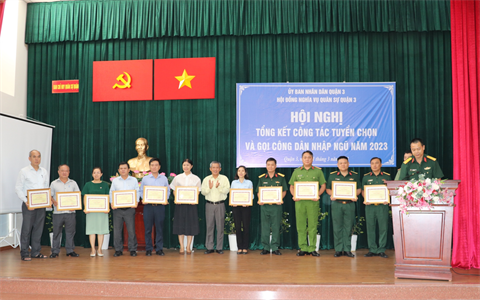 Quận 3 tổng kết công tác tuyển chọn và gọi công dân nhập ngũ năm 2023