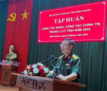 Bộ CHQS tỉnh Bình Phước tập huấn công tác Đảng, công tác chính trị