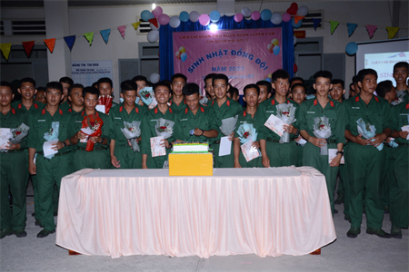Ấm áp đêm “Sinh nhật đồng đội”