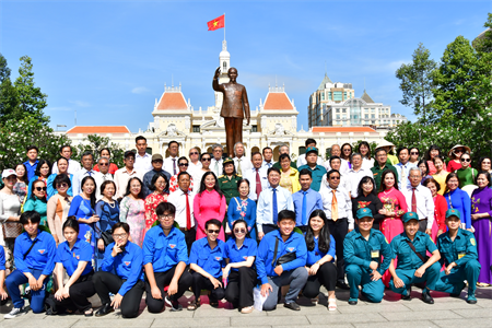 Sinh động nội dung tuyên truyền, giáo dục truyền thống cách mạng