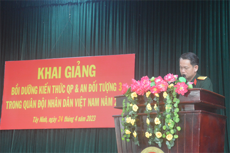 Bộ CHQS tỉnh Tây Ninh khai giảng lớp bồi dưỡng kiến thức QP-AN đối tượng 3