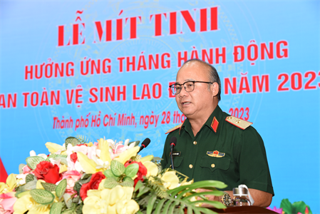 Quân khu 7 mít tinh hưởng ứng Tháng hành động về an toàn, vệ sinh lao động