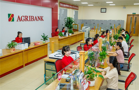 Agribank tích cực hỗ trợ khách hàng vượt qua khó khăn