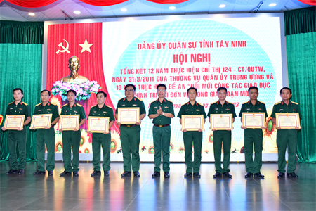 Đảng ủy Quân sự tỉnh Tây Ninh tổng kết 12 năm thực hiện Chỉ thị số 124 của Thường vụ Quân ủy Trung ương