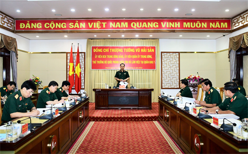 Thượng tướng Vũ Hải Sản kiểm tra và làm việc tại Quân khu 7