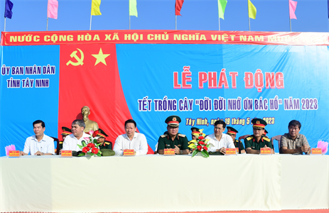 Thiếu tướng Du Trường Giang dự Lễ phát động “Tết trồng cây đời đời nhớ ơn Bác Hồ” tại tỉnh Tây Ninh