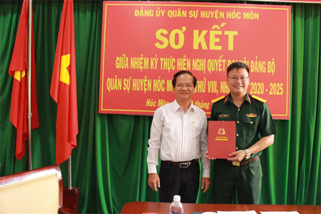 Hội nghị Sơ kết giữa nhiệm kỳ thực hiện Nghị quyết Đại hội Đảng bộ Quân sự huyện Hóc Môn lần thứ VIII, nhiệm kỳ 2020 - 2025.