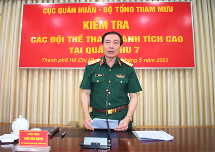 Cục Quân huấn Bộ Tổng Tham mưu kiểm tra các đội thể thao thành tích cao tại Quân khu 7