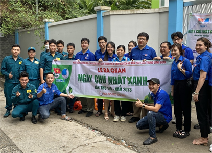 LLVT Quận 3 ra quân thực hiện “Ngày chủ nhật xanh”