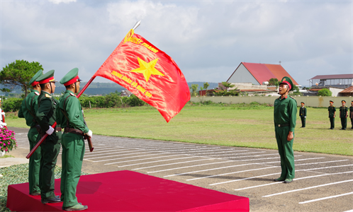 Bộ CHQS Lâm Đồng tuyên thệ chiến sĩ mới