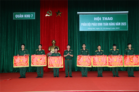 Quân khu 7 bế mạc Hội thao Phân đội Pháo binh toàn năng năm 2023