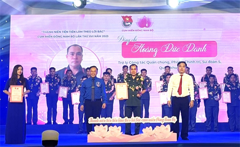 20 cán bộ Đoàn LLVT Quân khu 7 được tuyên dương tại Liên hoan “Thanh niên tiên tiến làm theo lời Bác” Cụm Miền Đông Nam Bộ lần thứ XVI
