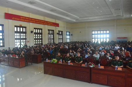 "Một ngày trải nghiệm cùng với người chiến sĩ xe tăng"