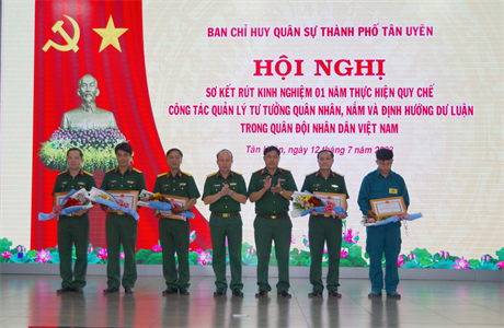 Ban CHQS thành phố Tân Uyên, tỉnh Bình Dương thực hiện tốt công tác quản lý tư tưởng quân nhân