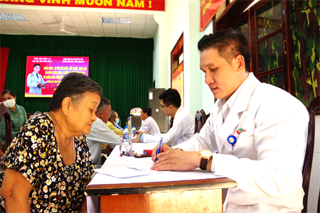 Bệnh viện Quân y 7A khám bệnh tại Long An