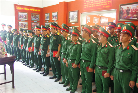 Lữ đoàn 23 tổ chức các hoạt động về nguồn, đền ơn đáp nghĩa