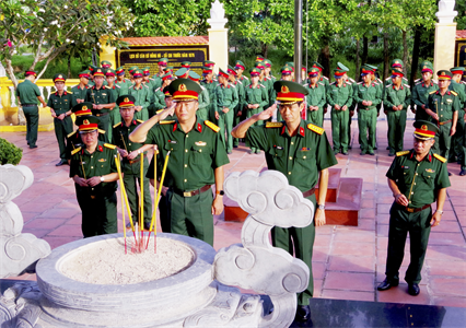 Sư đoàn 9 làm tốt công tác đền ơn đáp nghĩa