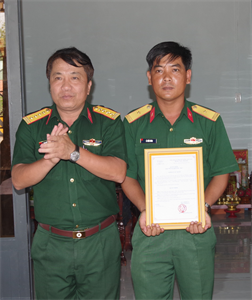 Sư đoàn 5: Bàn giao nhà tình nghĩa quân - dân tại huyện Tân Châu, tỉnh Tây Ninh
