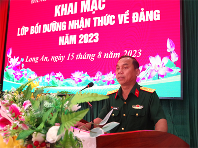 Tỉnh Long An khai mạc lớp bồi dưỡng nhận thức về Đảng