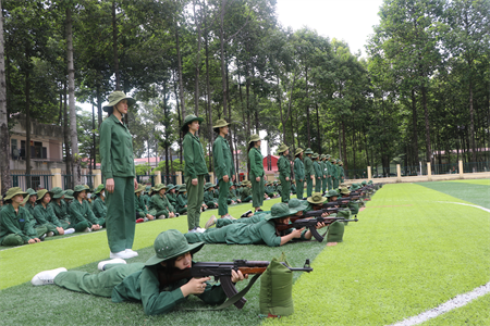 Giáo dục kiến thức quốc phòng, an ninh tại Trường Quân sự Quân khu: Ngắn gọn, dễ hiểu, sát thực tiễn