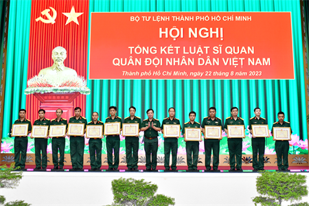 Bộ Tư lệnh TP.HCM tổng kết Luật Sĩ quan Quân đội nhân dân Việt Nam