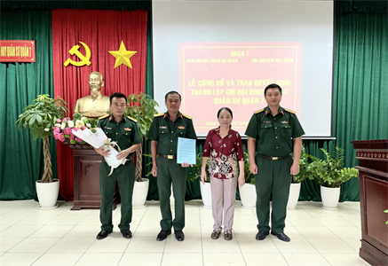 Thành lập Chi hội Khuyến học Quân sự Quận 7