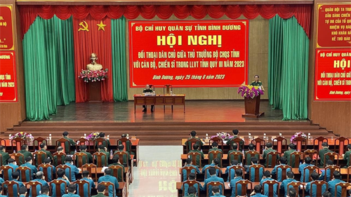 Bộ Chỉ huy Quân sự tỉnh Bình Dương đối thoại dân chủ quý 3