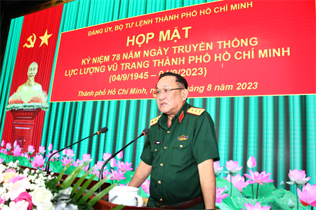 Bộ Tư lệnh TPHCM họp mặt kỷ niệm 78 năm Ngày Truyền thống